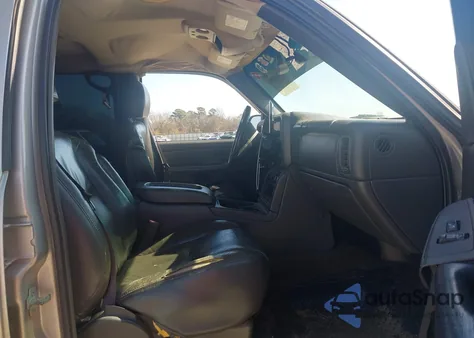 2005 Chevrolet Silverado 1500 Z71 z USA, uszkodzony, nr VIN 2GCEK13T151300671